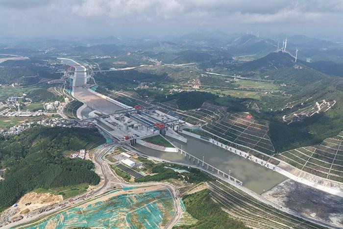 中国西部陆海新通道平陆运河全线通水